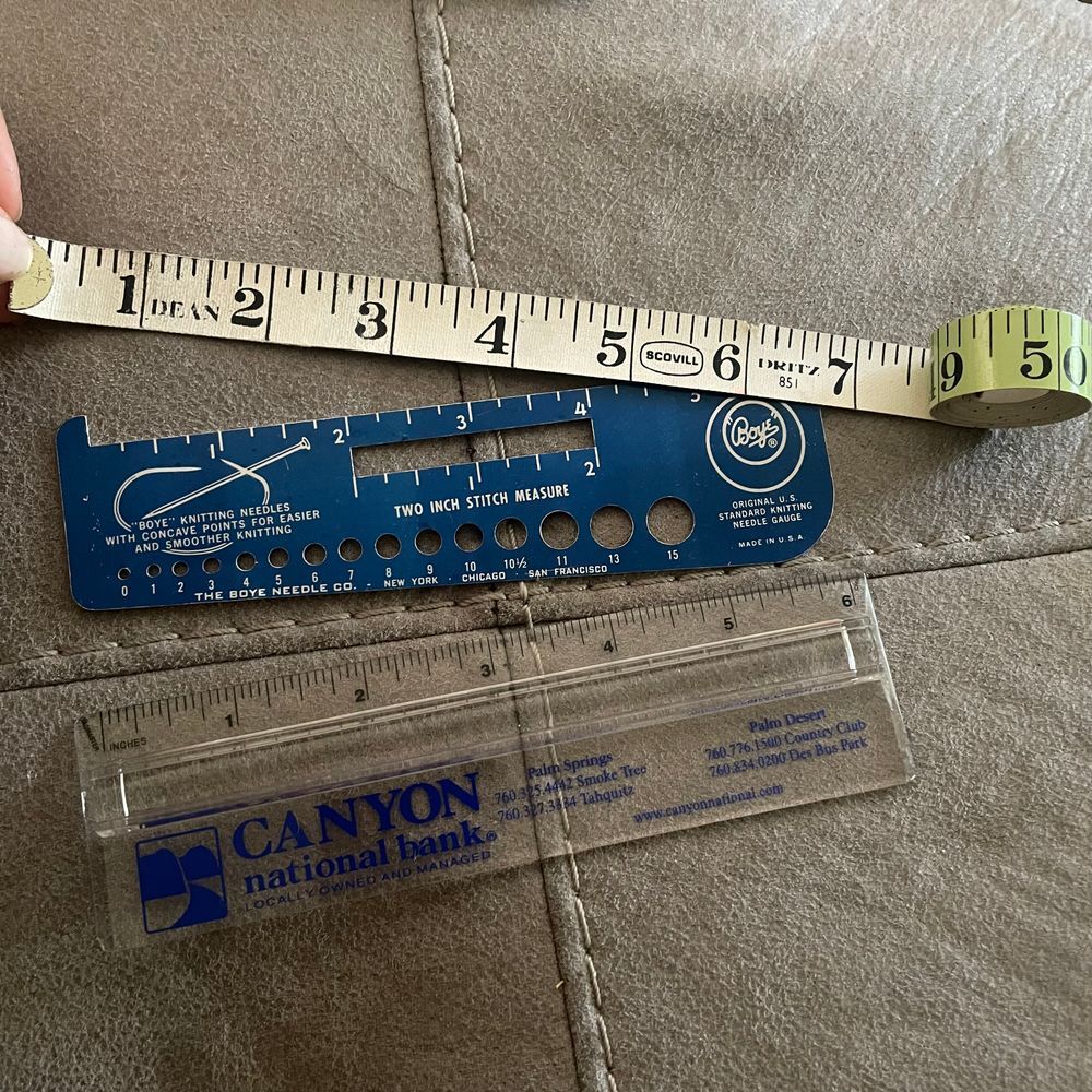 Vintage Measuring tools Needle gauge Boye Needle Co Dean Scovill Dritz England